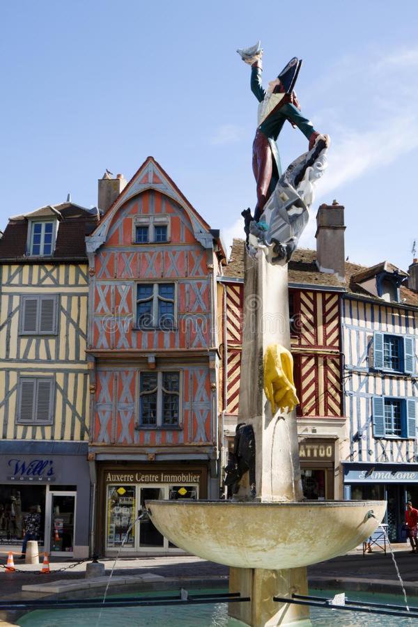 Meuble De Tourisme La Maison D'Orgy Chevannes  Bagian luar foto