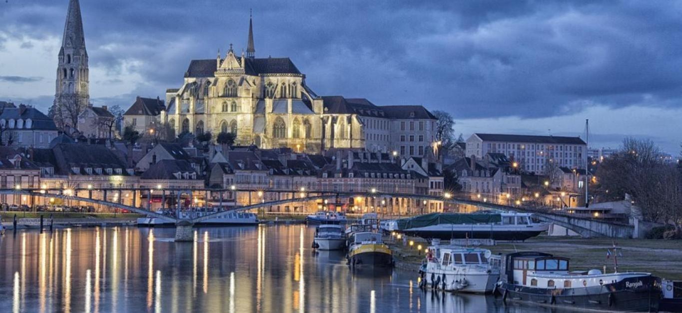 Meuble De Tourisme La Maison D'Orgy Chevannes  Bagian luar foto